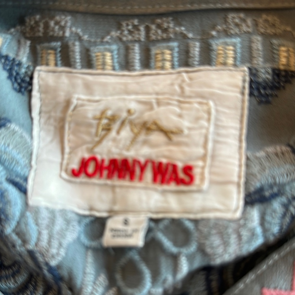 Johnny Was Light Blue Embroidered Blouse - Picture 5 of 5